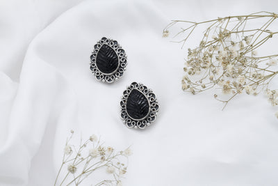 Black Onyx Oval Shape Silver Earrings