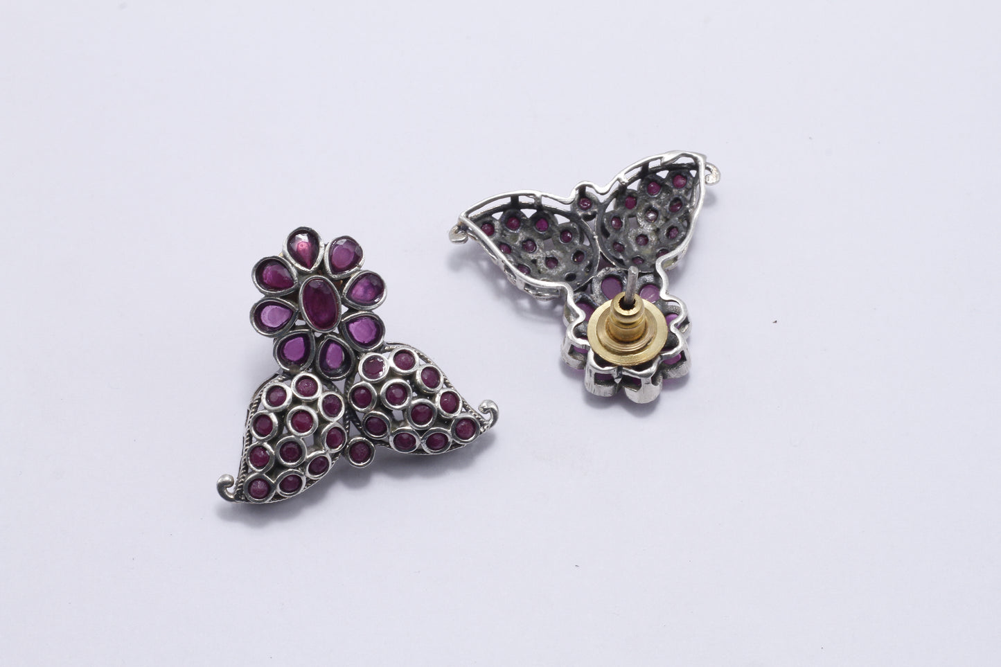 Floral Design Silver Earring With Pink Hydro