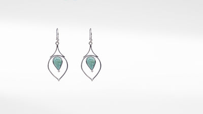 Beautiful pear shape silver earring with chrysoprase gemstone studded