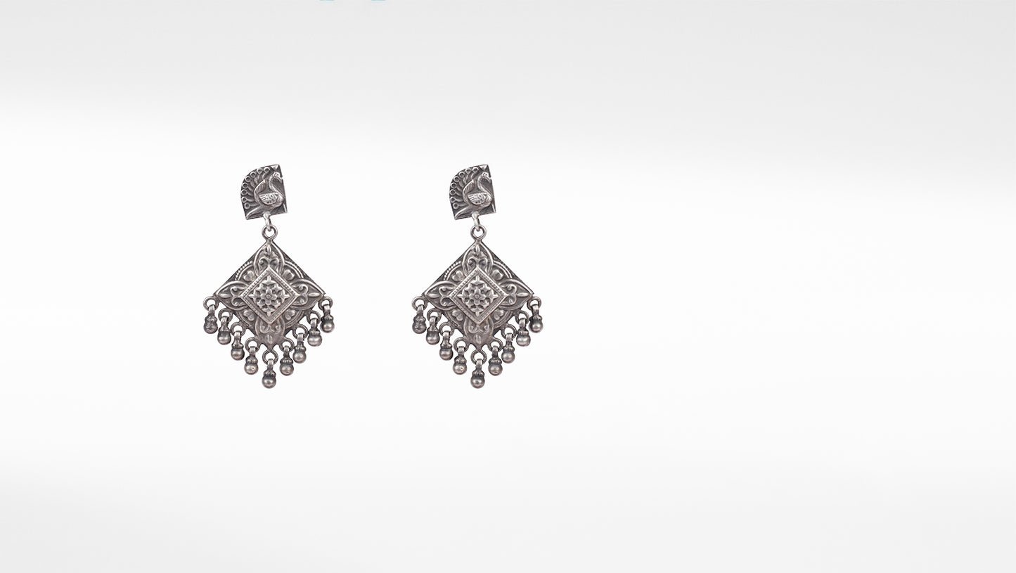 Antique Indian Design Mayurah Pattern Silver Earring