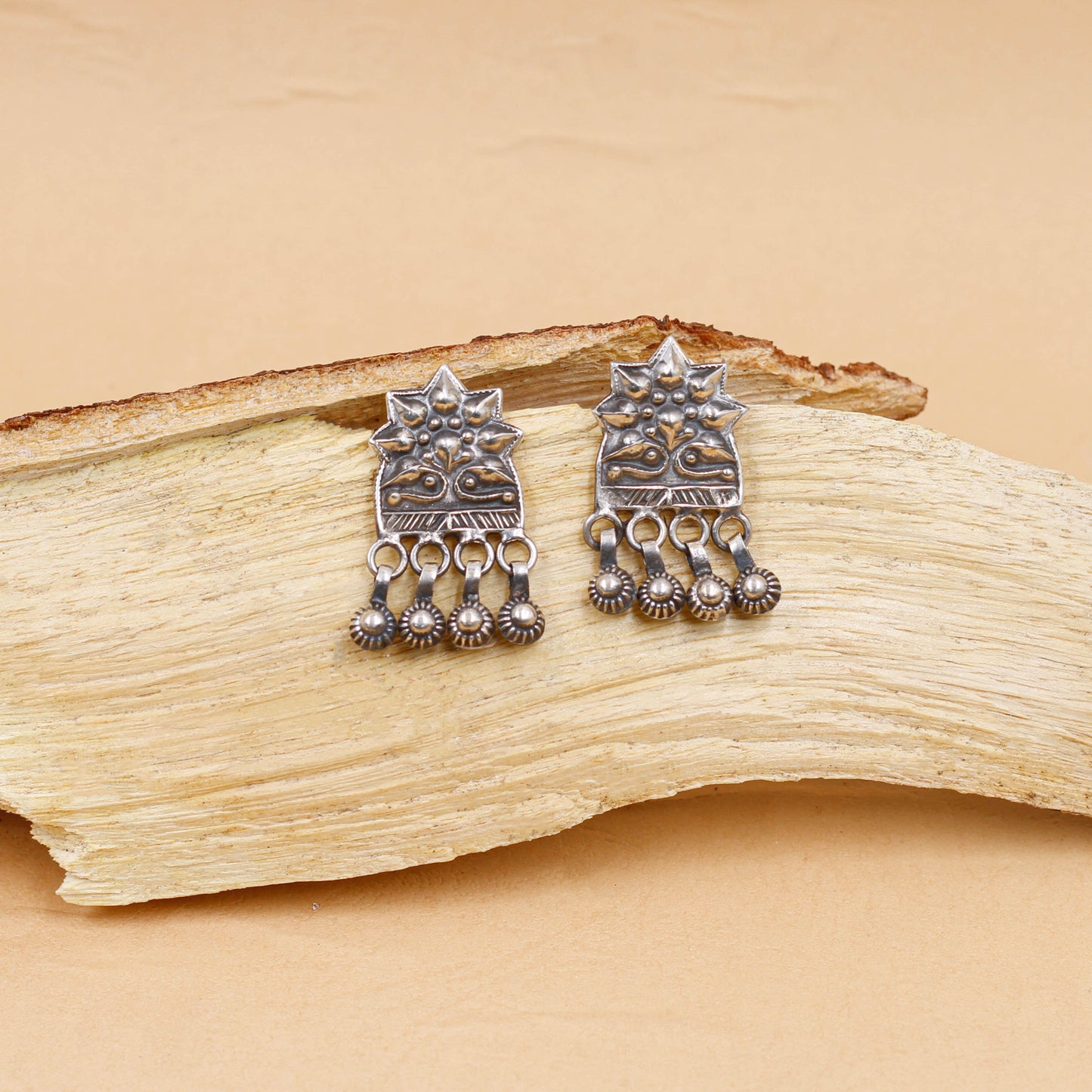 Sangeeta Boochra Silver Oxidized Handcrafted Earring