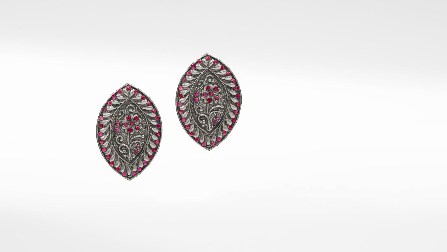 Enhance Your Style with Handcrafted Antique Design Silver Stud Earrings