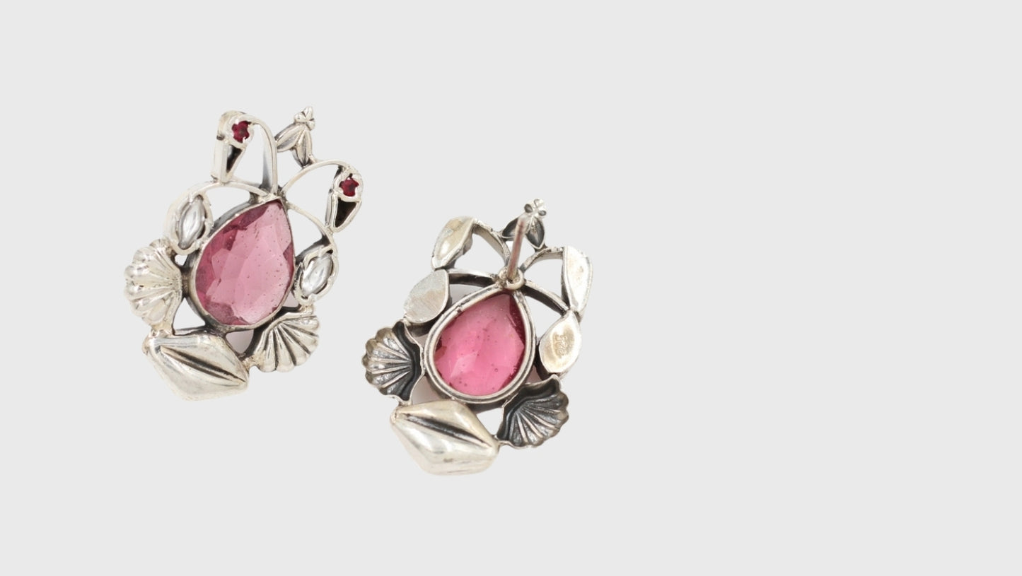 Refined Grace: Sangeeta Boochra Handcrafted Silver Earrings