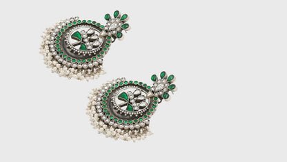 Kundan Majesty: Sangeeta Boochra's Silver Handcrafted Earrings