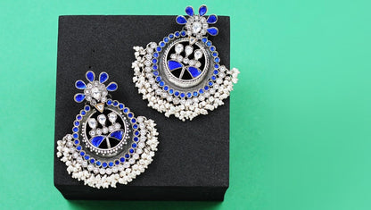 Timeless Splendor: Sangeeta Boochra Kundan-Studded Silver Earrings