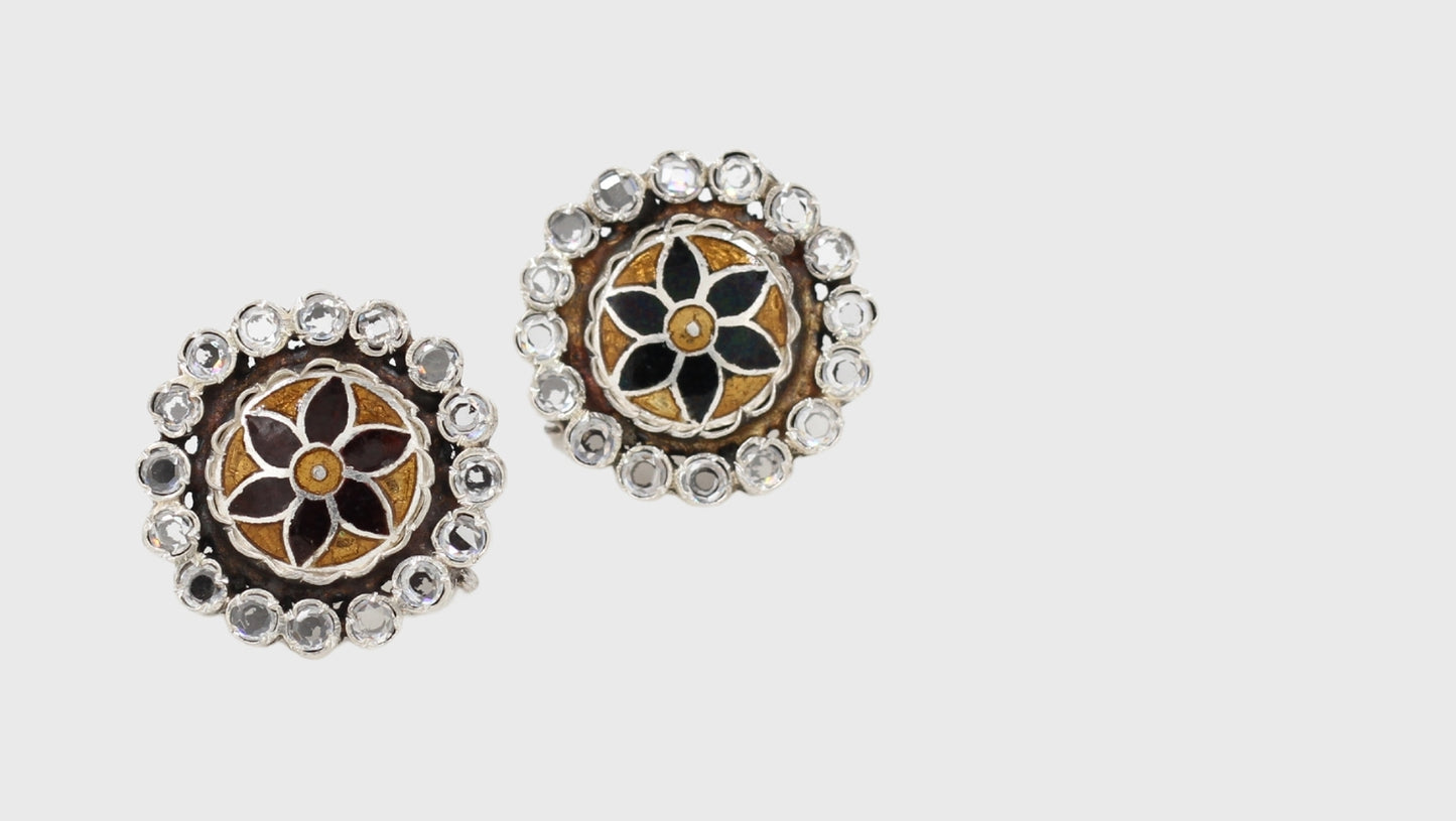 Heritage-Inspired Round Silver Stud Earrings