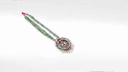 Radiant Glamour: Sangeeta Boochra Silver Handcrafted Necklace