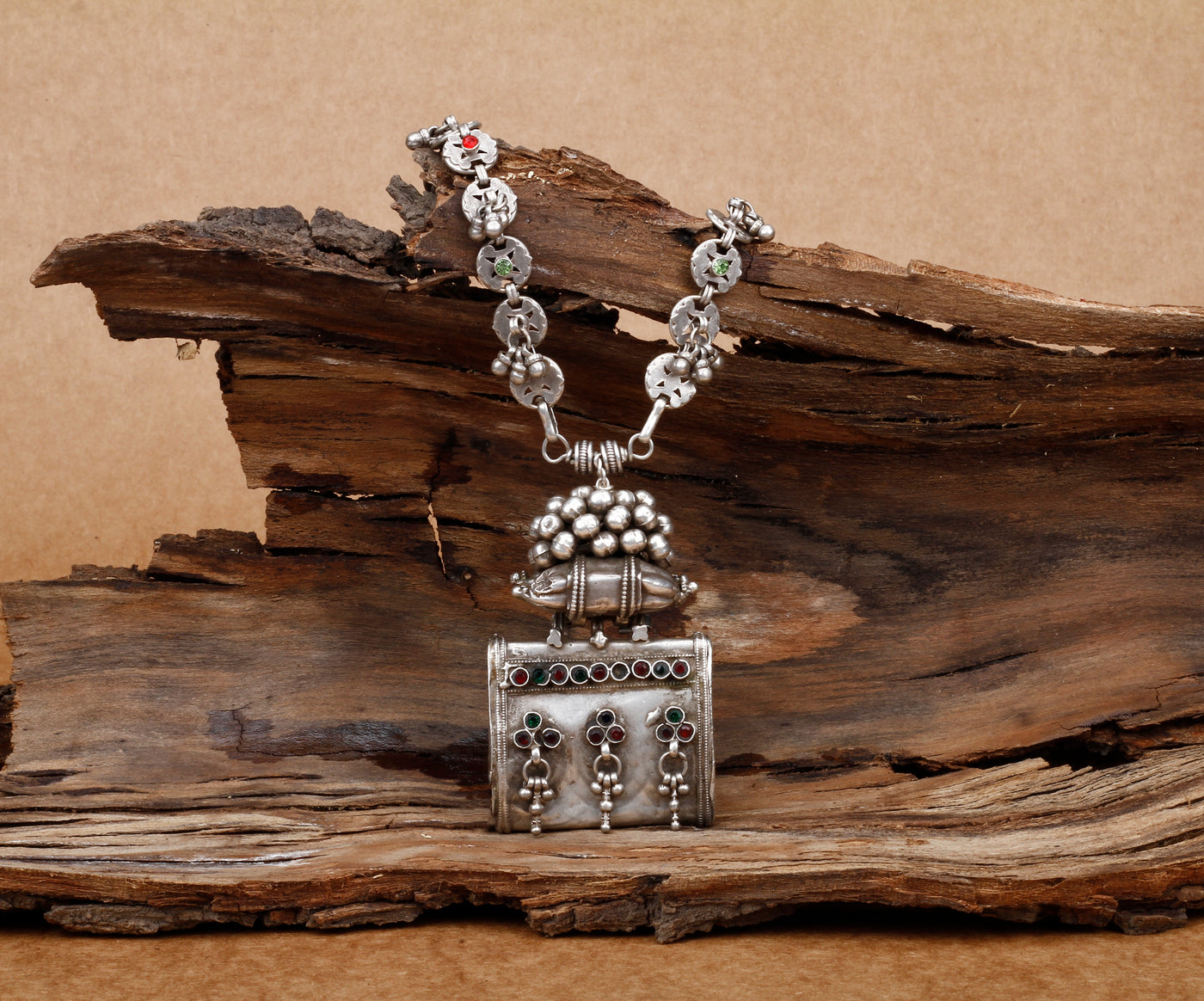 Zoya Mandaliya Silver  Necklace