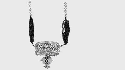 Mandaliya Silver  Necklace