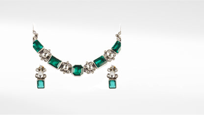 Emerald Green Silver Necklace Set with Earrings