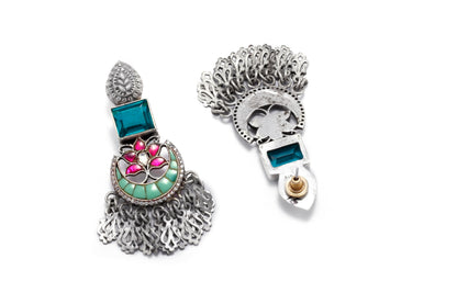 Vividh- Silver Hawiya Earrings