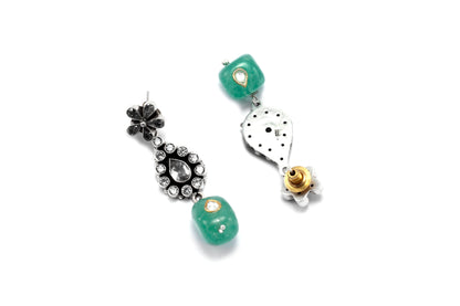 Vividh- Silver Nazmil Elegant Earrings