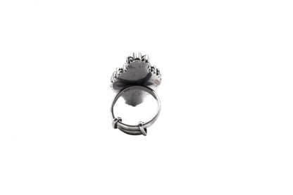 Vividh- Silver Sara Charming Ring