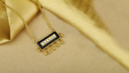 Sangeeta Boochra X Payal Singhal  Benazir Silver Pendant with Silver Chain