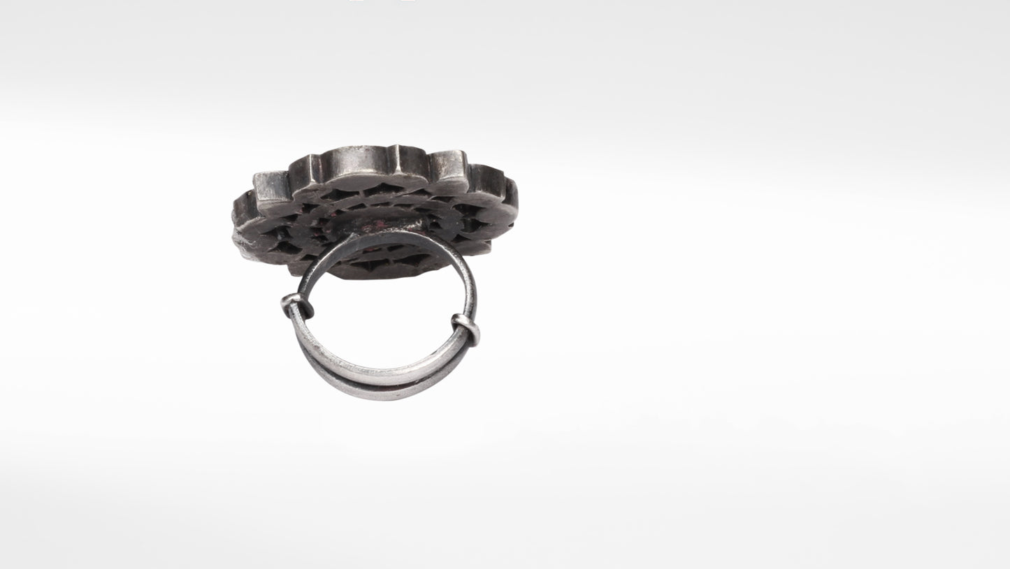 Sangeeta Boochra Silver Ring