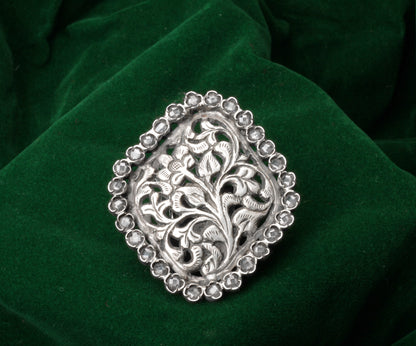 Silver Ritisha Engraving Ring