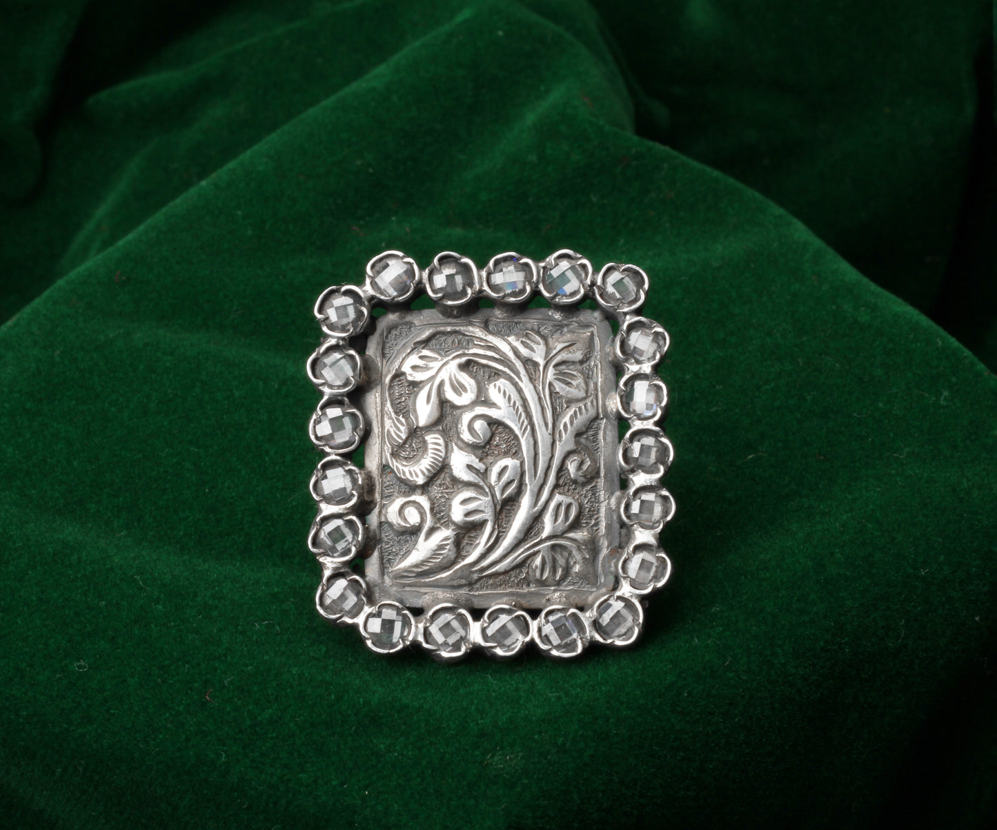 Silver Shanaya Engraving Ring