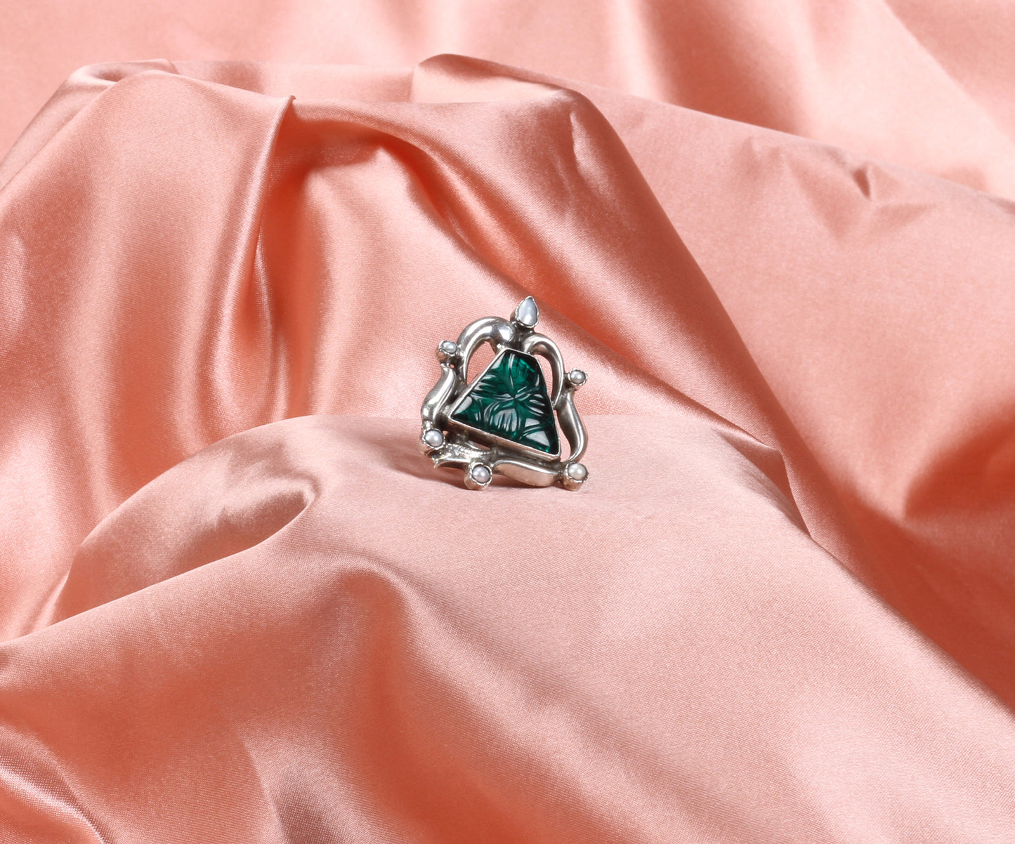 Sangeeta Boochra Silver Ring