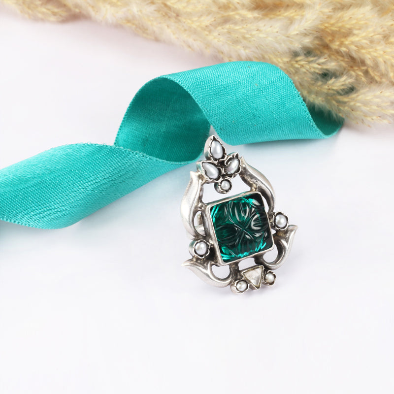 Sangeeta Boochra Silver Ring