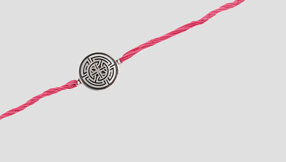 "Circle of Bond Rakhi – Handcrafted Elegance"