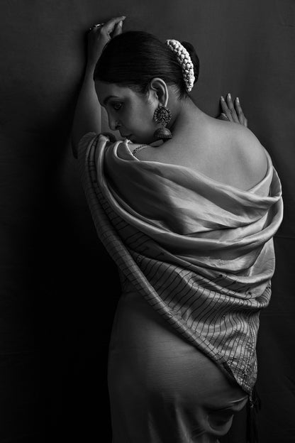 Shefali Shah in Sangeeta Boochra Silver Ring Studded With Mother Of Pearl Stone And Earrings