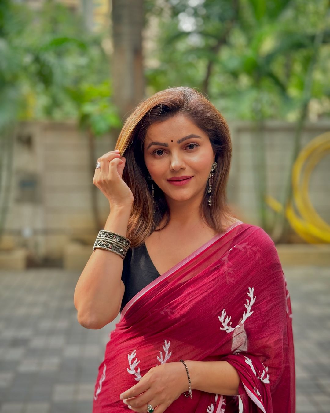 Rubina Dilaik's Elegant Look with Sangeeta Boochra Jewelry