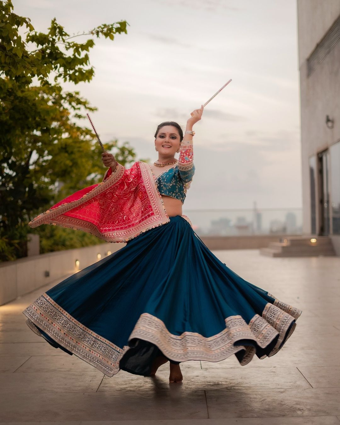 Manali Gandhi’s Stunning Look with Sangeeta Boochra Silver Jewellery