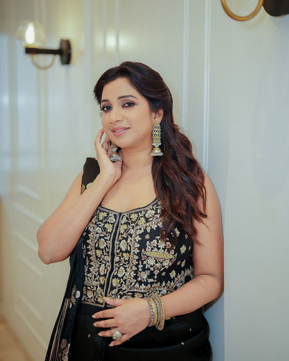 Shreya Ghoshal in Sangeeta Boochra Handcrafted Jewellery