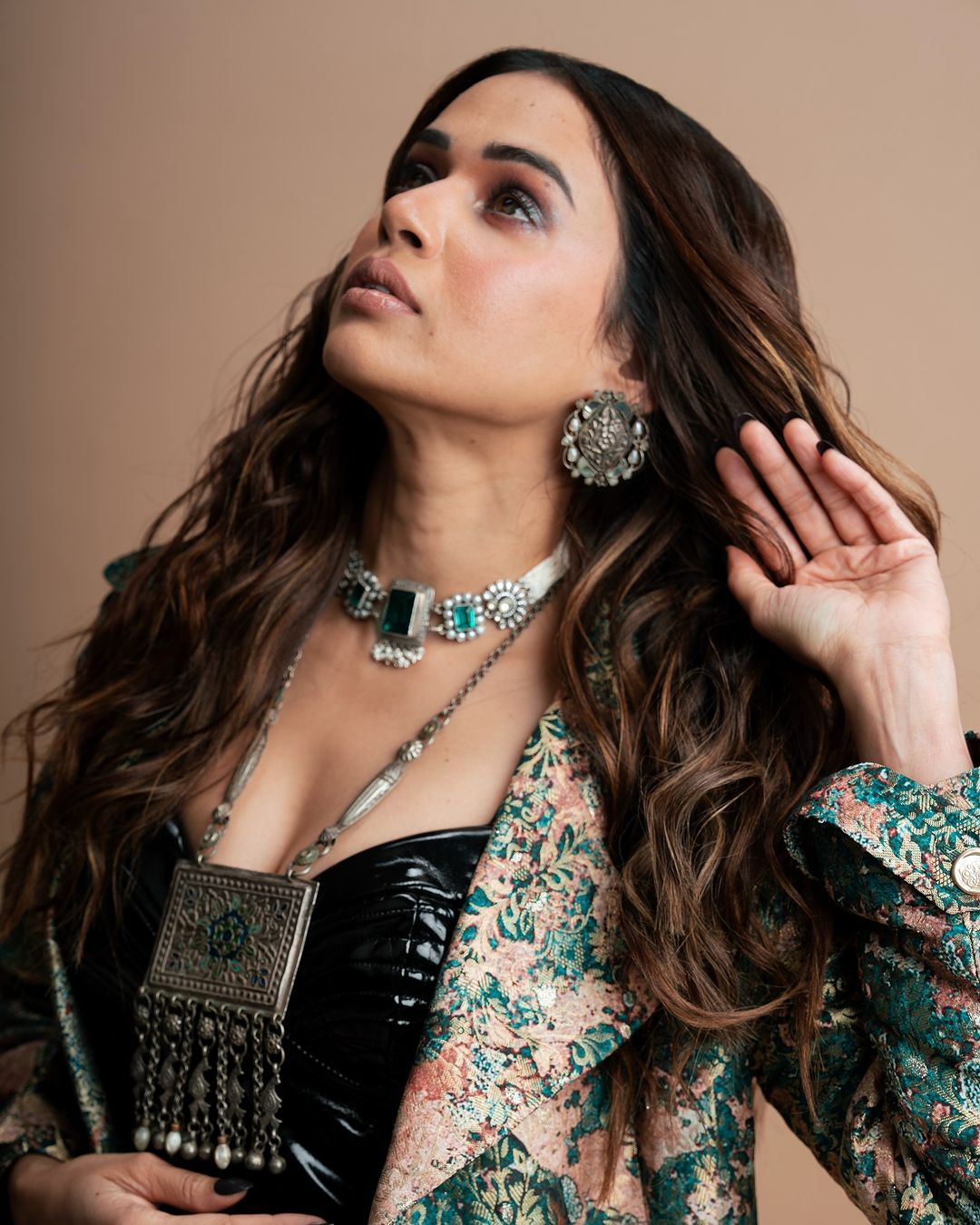 Crafted Elegance Shalmali Kholgade in Sangeeta Boochra Silver Jewelry