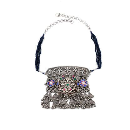 Surbhi Jyoti In Silver Choker