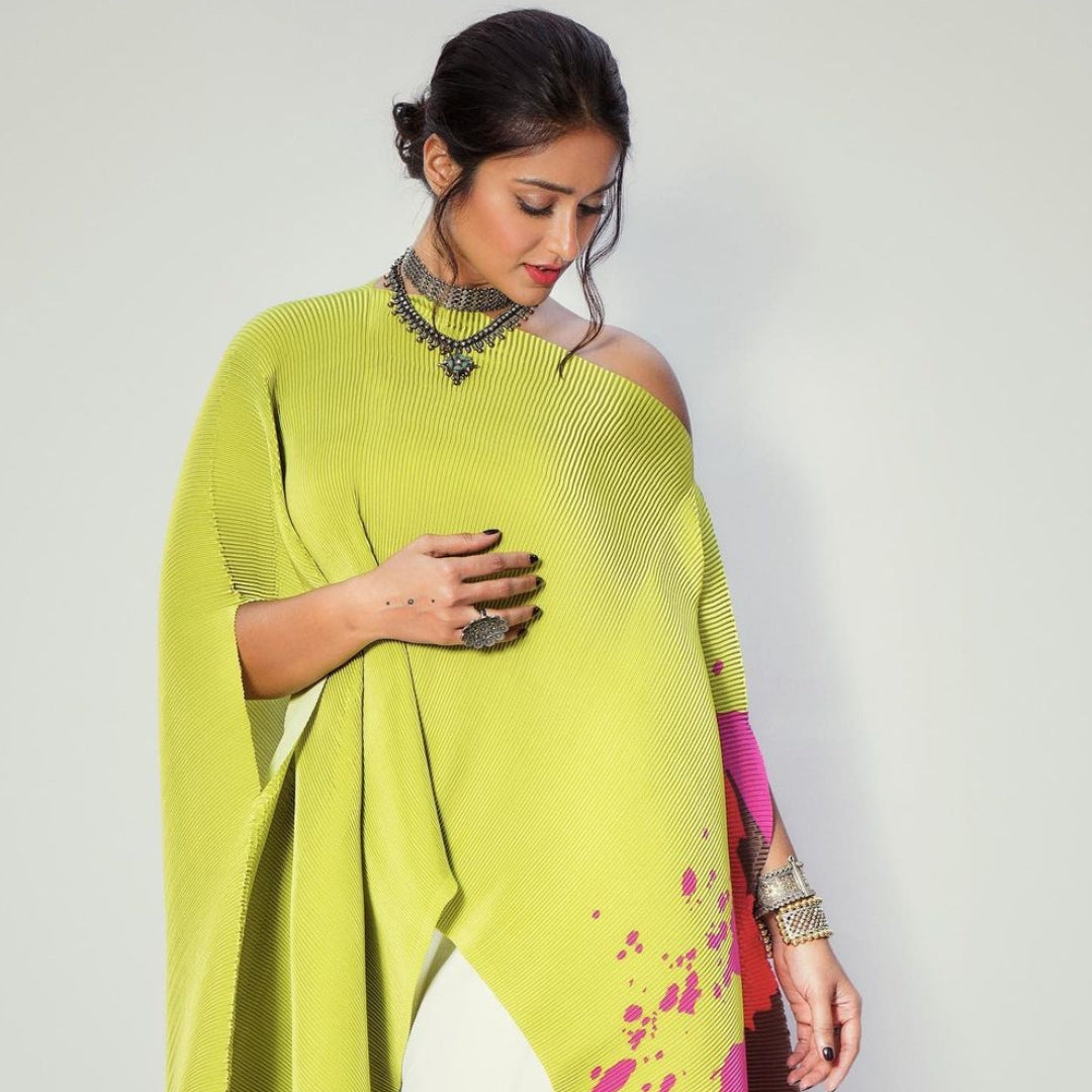 Gorgeous Ileana D'Cruz in Sangeeta Boochra Jewellery