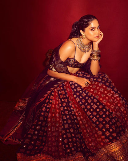 Sharvari  In Sangeeta Boochra Silver Jewellery