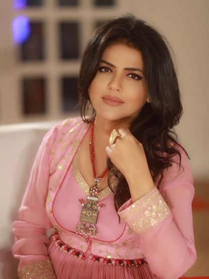 Sweta Singh in Sangeeta Boochra Statement Silver Pendant
