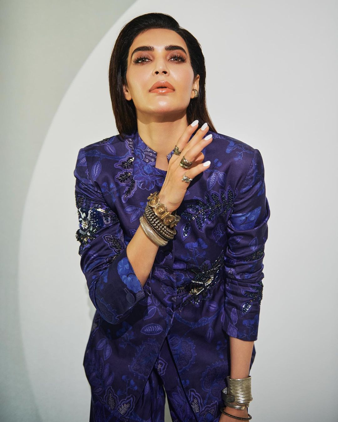 Karishma Tanna In Sangeeta Boochra Bangles