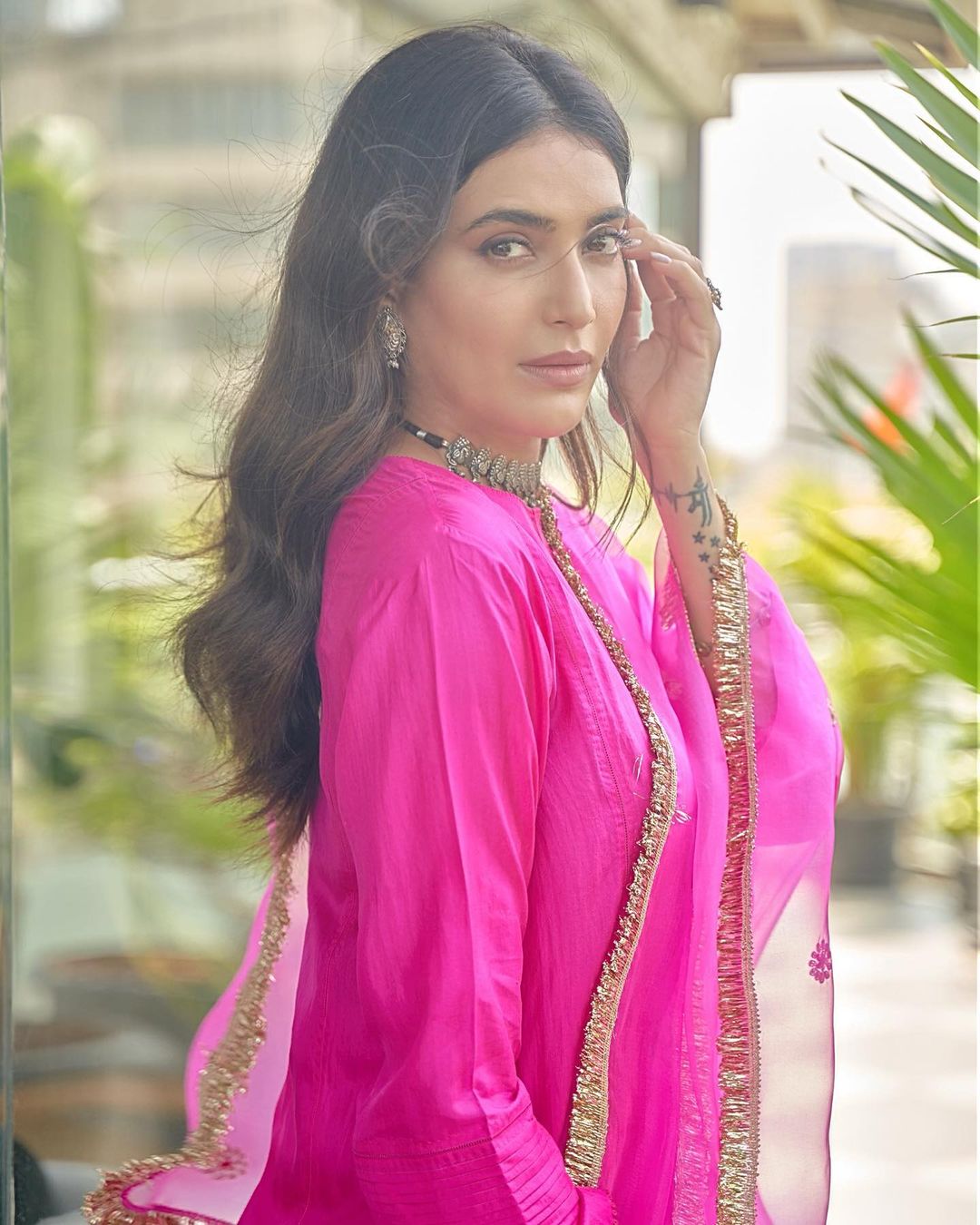 Karishma Tanna In Sangeeta Boochra Jewellery