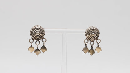 Sangeeta Boochra Silver Handcrafted Earring