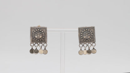 Sangeeta Boochra Silver Handcrafted Earring