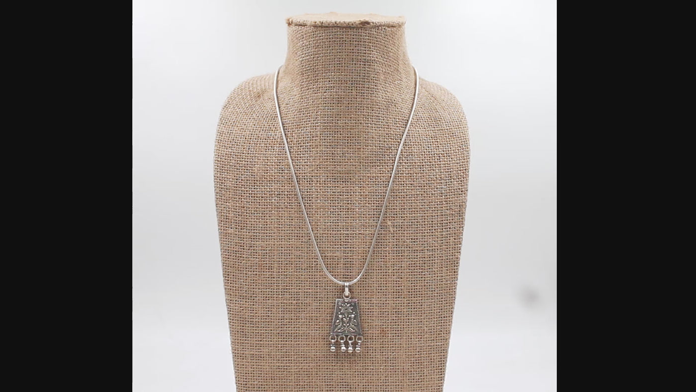 Sterling Silver Pendant With Chain Necklace