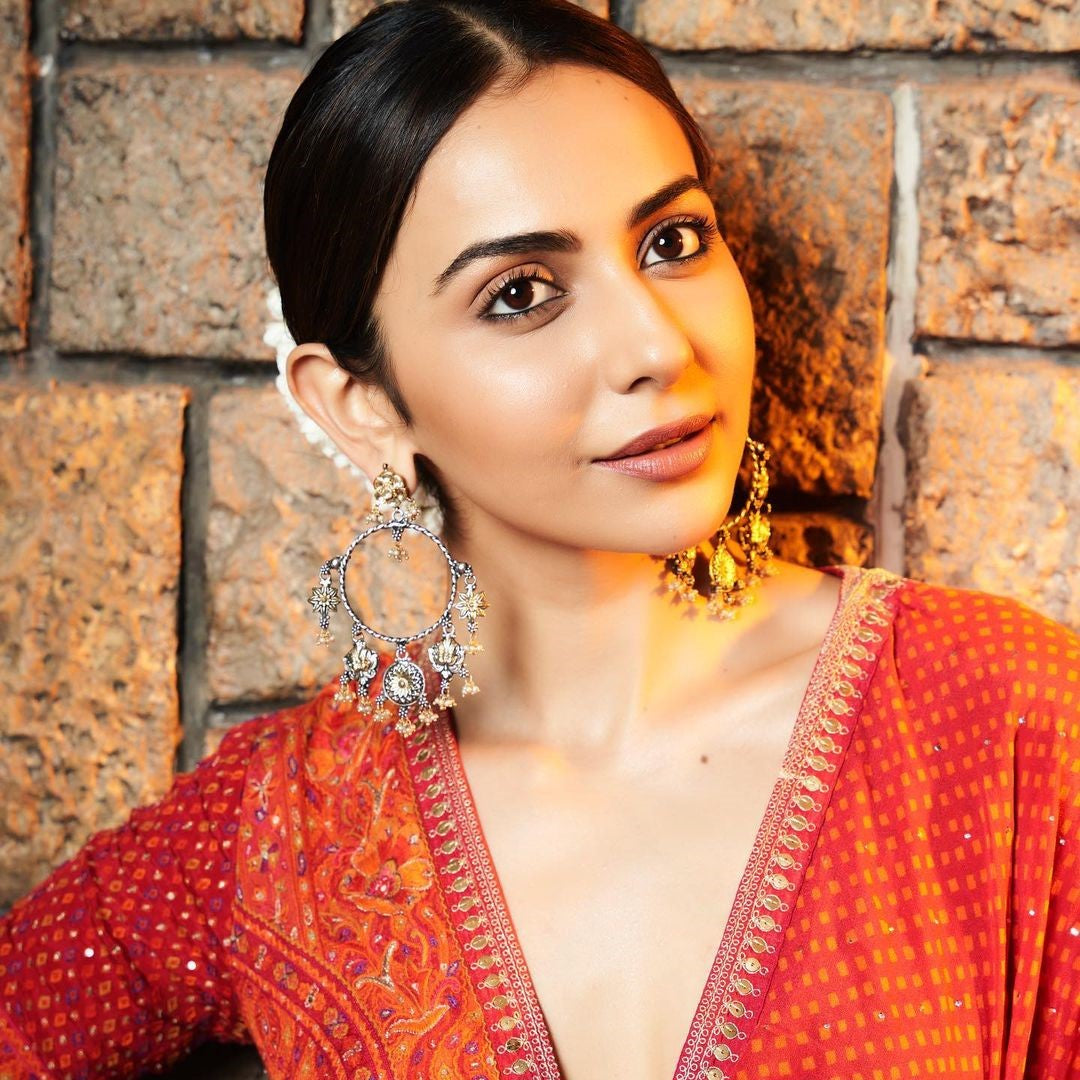 Rakul Preet Singh In Silver Earring