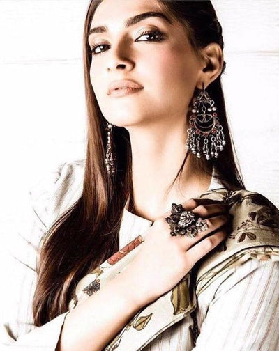 Sonam Kapoor in Sangeeta Boochra Silver Handmade Earrings Studded With Red Stone-Earrings-Sangeeta Boochra