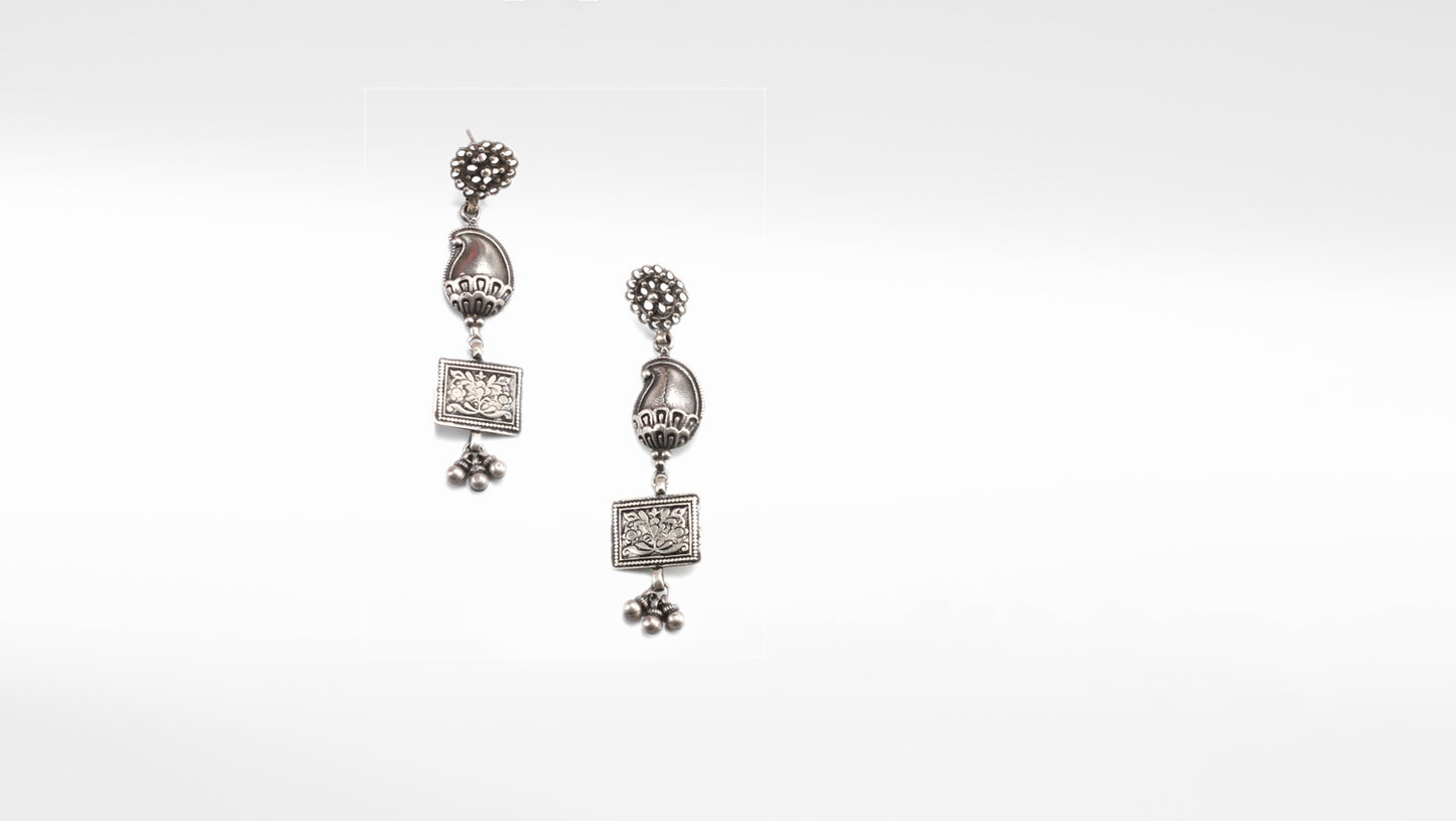 Sangeeta Boochra Silver Earrings