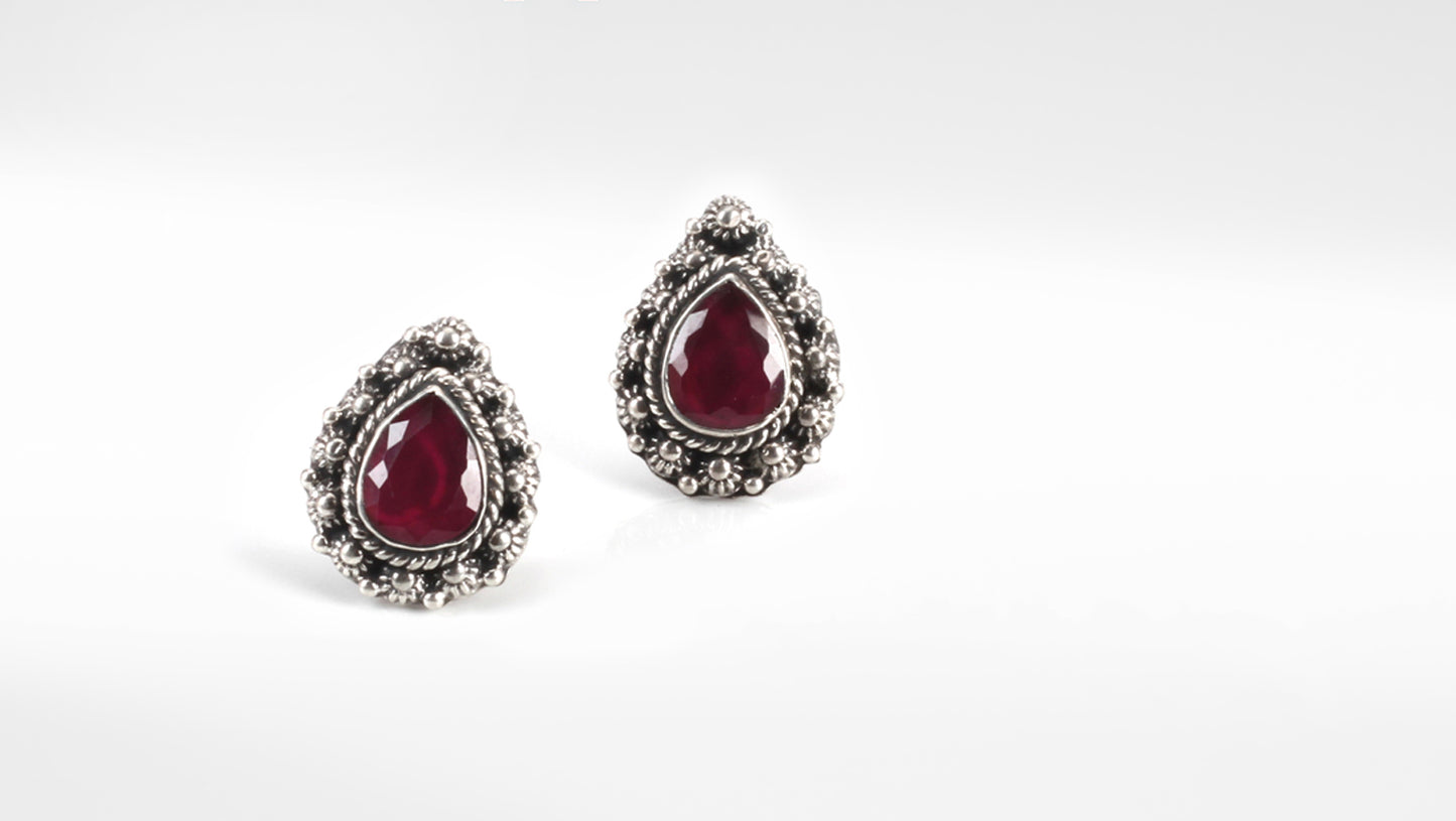 Sangeeta Boochra Silver Earrings