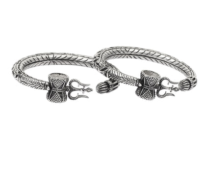 Sangeeta Boochra Tribal Silver Bracelets