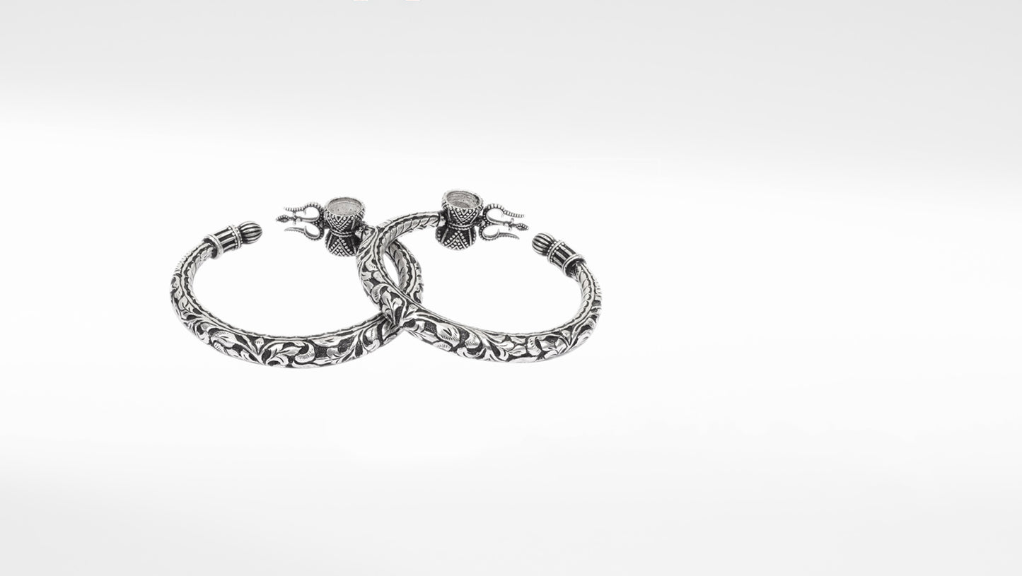 Sangeeta Boochra Tribal Silver Bracelets