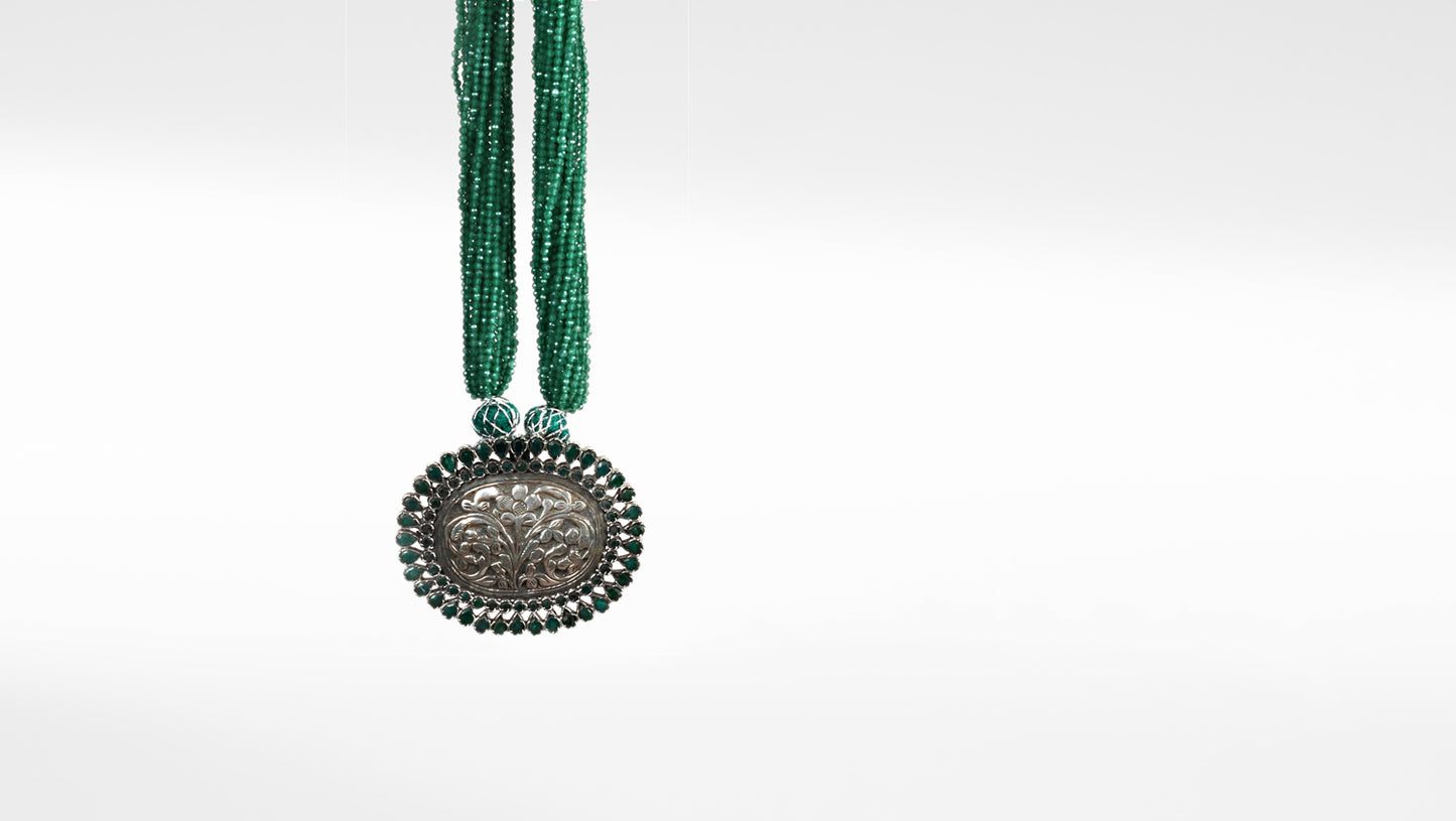 Sangeeta Boochra Silver Necklace