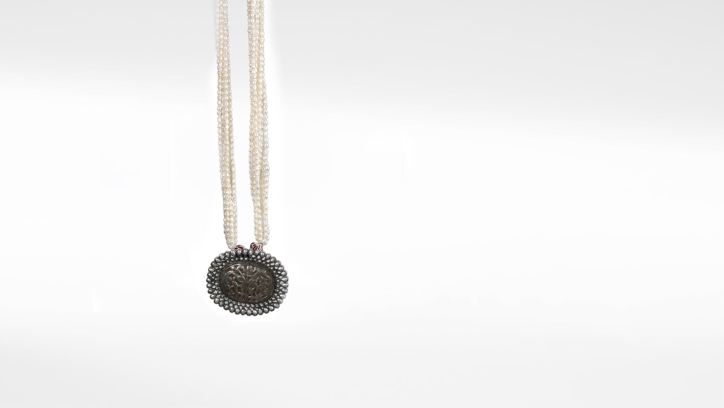 Sangeeta Boochra Silver Necklace