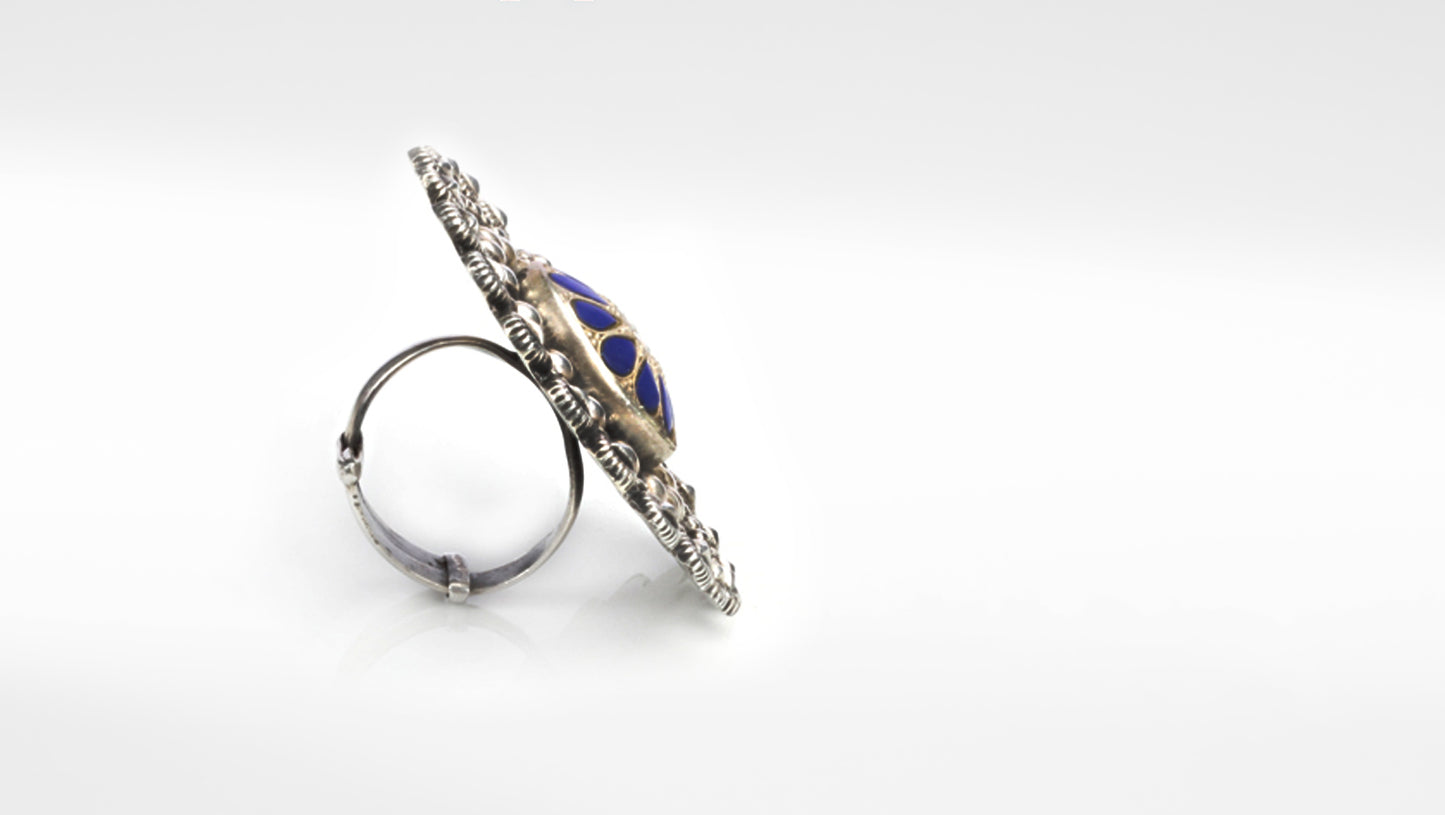 Sangeeta Boochra Silver Ring