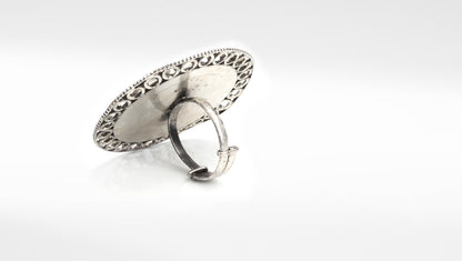 Sangeeta Boochra Silver Ring