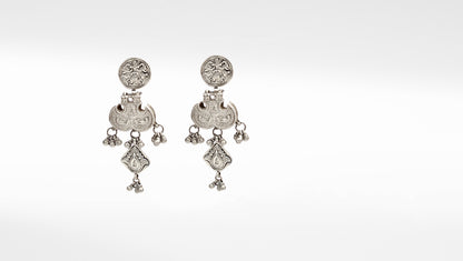 Sangeeta Boochra Silver Earrings