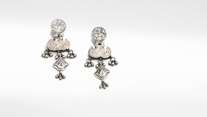 Sangeeta Boochra Silver Earrings